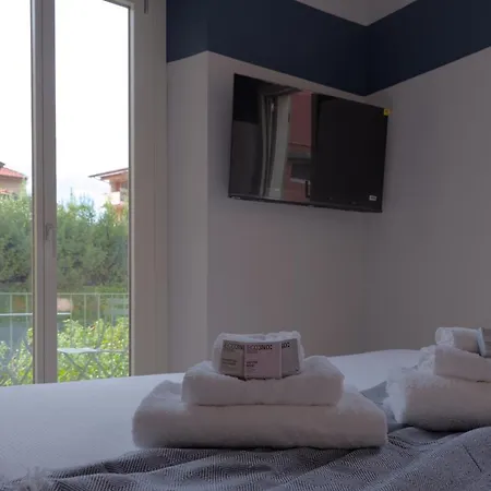Privatunterkunft 2 Min - Near The Station - Wifi And Ac