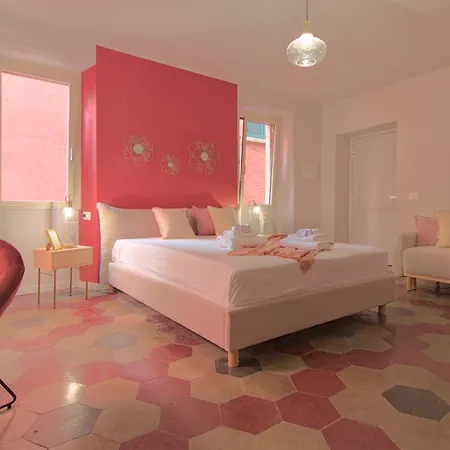 Privatunterkunft 2 Min - Near The Station - Wifi And Ac