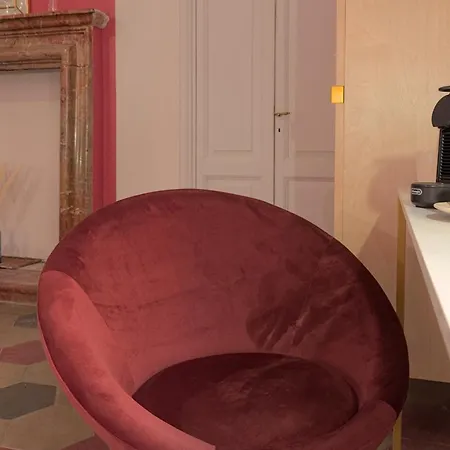 Privatunterkunft 2 Min - Near The Station - Wifi And Ac Mandello del Lario