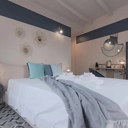 2 Min - Near The Station - Wifi And Ac Privatunterkunft *