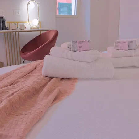 2 Min - Near The Station - Wifi And Ac Privatunterkunft *