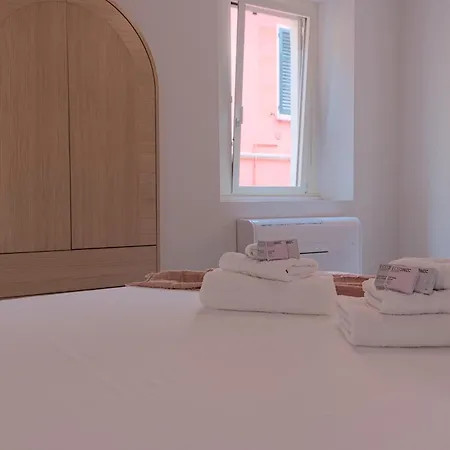 Privatunterkunft 2 Min - Near The Station - Wifi And Ac