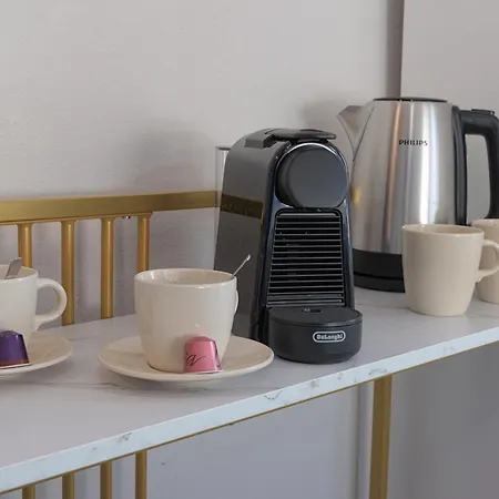 Privatunterkunft 2 Min - Near The Station - Wifi And Ac Mandello del Lario